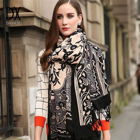 Designer Winter Scarves for Women: Wool Scarves 